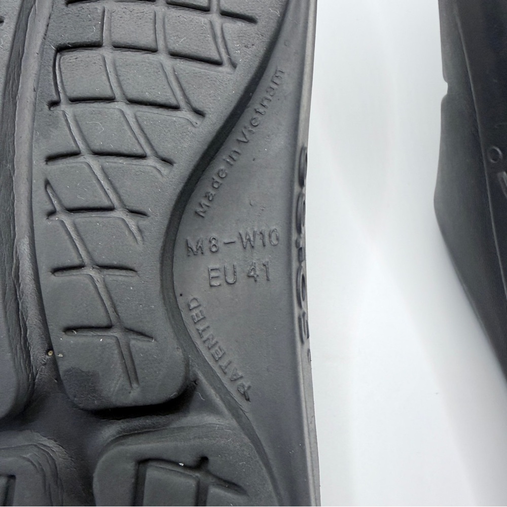 OOFOS Black Recovery Slide Sandal - Picture 11 of 11